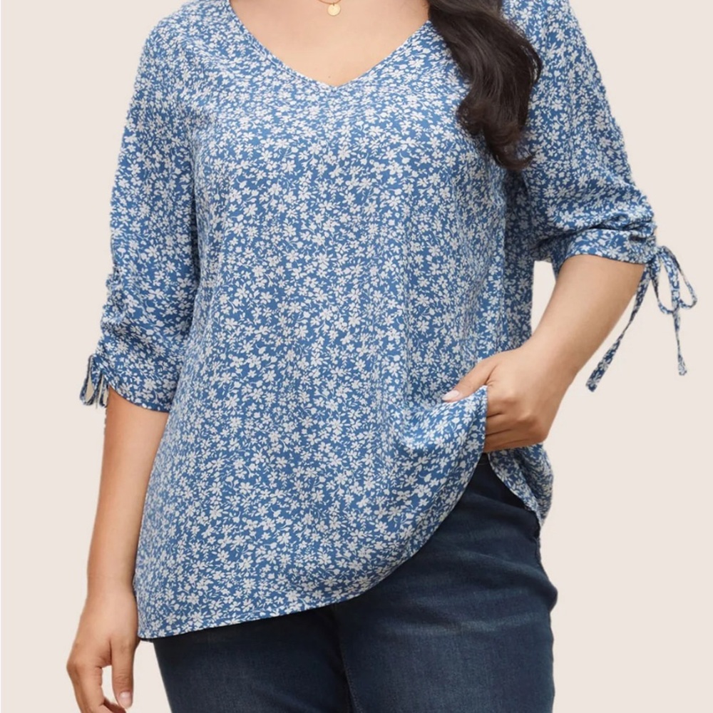 Bloomchic Ditsy Floral Knot Ties Sleeve Blouse
